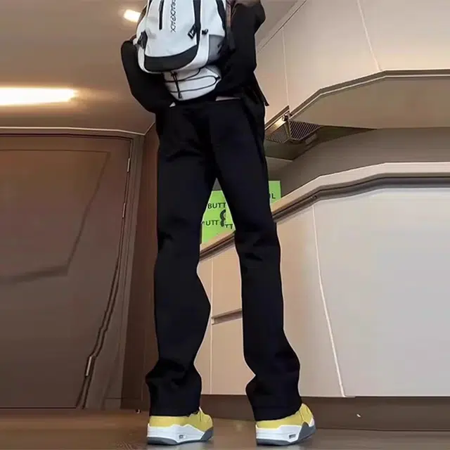 八哥 弯刀微喇裤美式高街无性别主义水洗做旧基础款系带弹力百搭透气显高通勤纯色复古直筒牛仔裤 男女同款