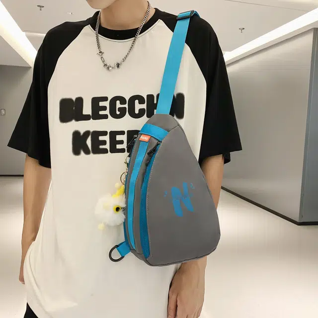 米囹 休闲系可爱包初中高中 多功能设计  小清新 斜挎包 中号 灰色/黑色/白黄色/白蓝色