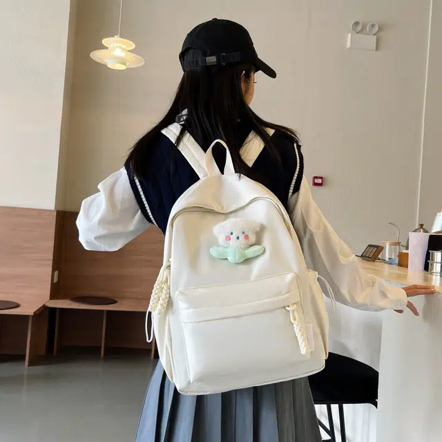 米囹 别样潮萌毛绒小熊点睛穿搭 秋时光加宽肩带舒适男女同款 轻盈 双肩包 常规 乳白色/黑色/粉红色/浅黄色/浅绿色