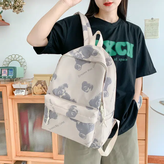 米囹 别样小熊印花街头视觉潮好看 拉链设计可爱行走 男女同款 轻盈 双肩包 白色/黑色/粉红色/绿色