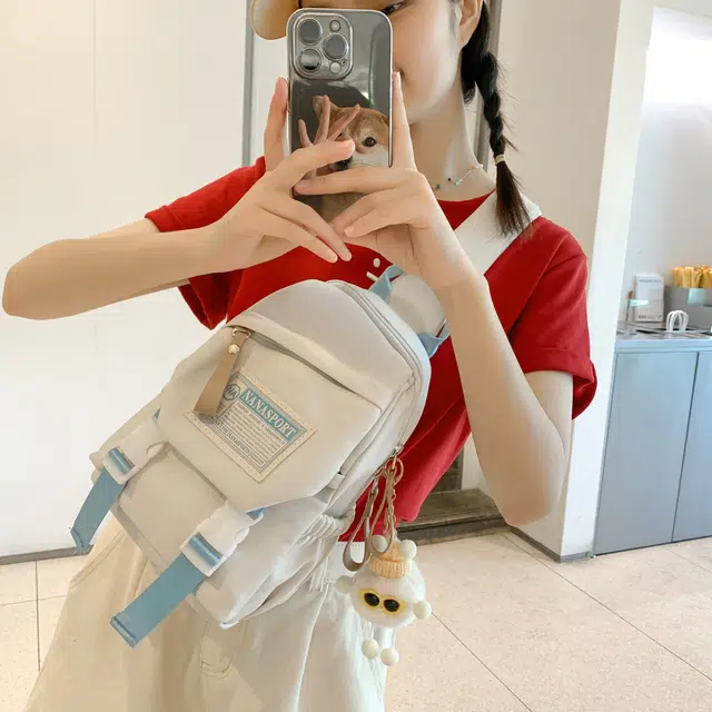 米囹 女孩百搭甜酷风 经典逛街出游通勤 男女同款 轻盈 斜跨包 中号 白色/黑色/红色/紫色/粉红色