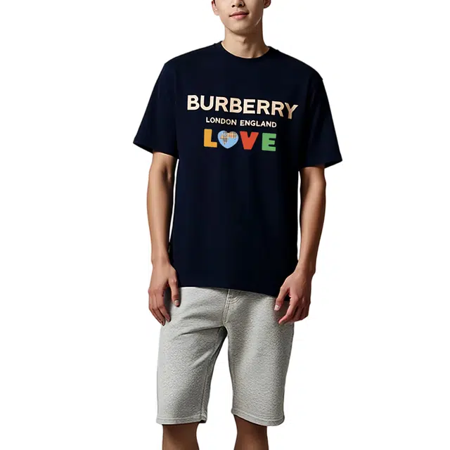 Burberry LOVE LogoT