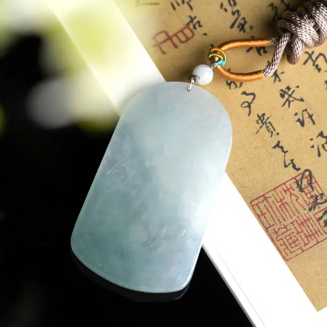 清雪 新中式国风 守护 好运 大师工艺 观音 狮头 晴底雕刻牌子 糯冰 翡翠项链 男女同款情侣款