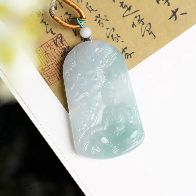 清雪 新中式国风 守护 好运 大师工艺 观音 狮头 晴底雕刻牌子 糯冰 翡翠项链 男女同款情侣款