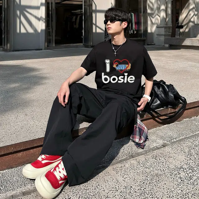 bosie BLUE T