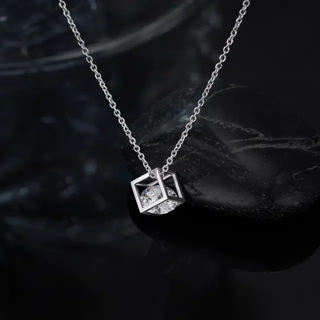 ins 18K