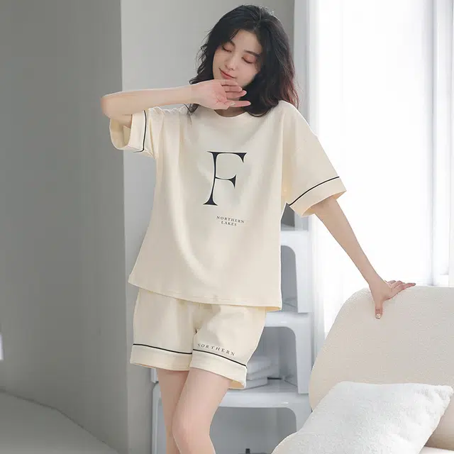 贴身领域 时尚字母印花圆领短袖带口袋可外穿薄款休闲家居服三分裤睡衣套装 女款 米白色