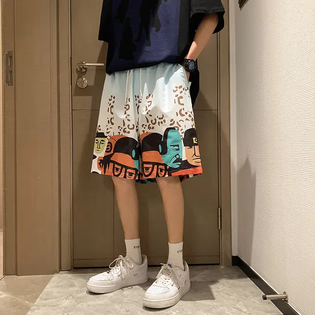 NEAR HERE ins