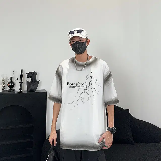 NEAR HERE T