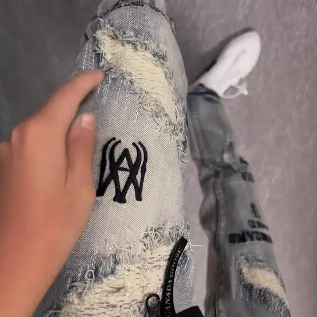 PAINT STAIN
