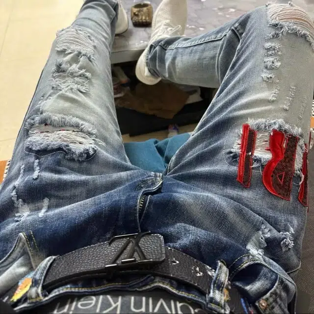 PAINT STAIN