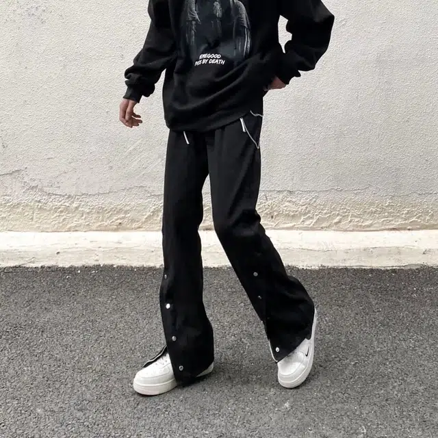 CORNILOT vibe