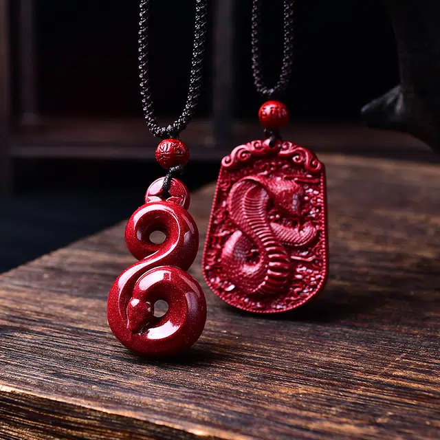 媚之吻 高含量原矿 生肖蛇方牌 巳蛇挂件 朱砂 项链 男女同款情侣款