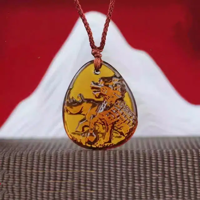 媚之吻 集雅轩宋韶光大师蛇年吉祥物属猪 头角峥嵘 琉璃 项链 男女同款情侣款