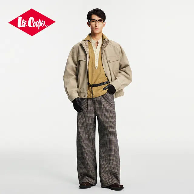 Lee Cooper