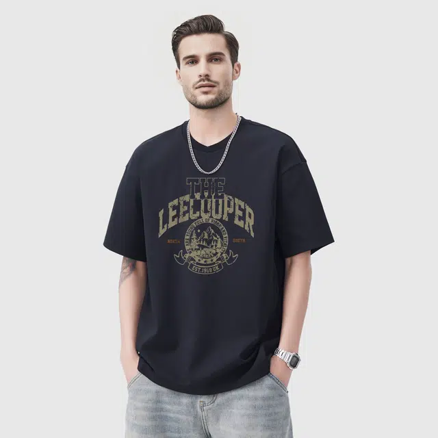 Lee Cooper T
