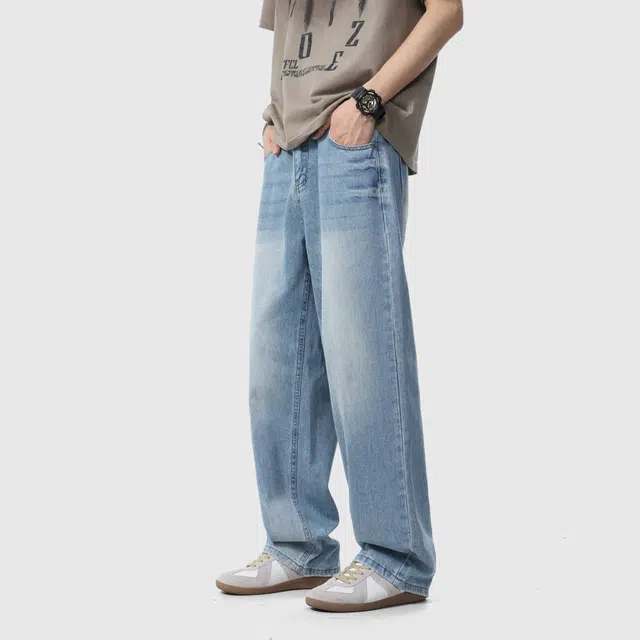 Lee Cooper