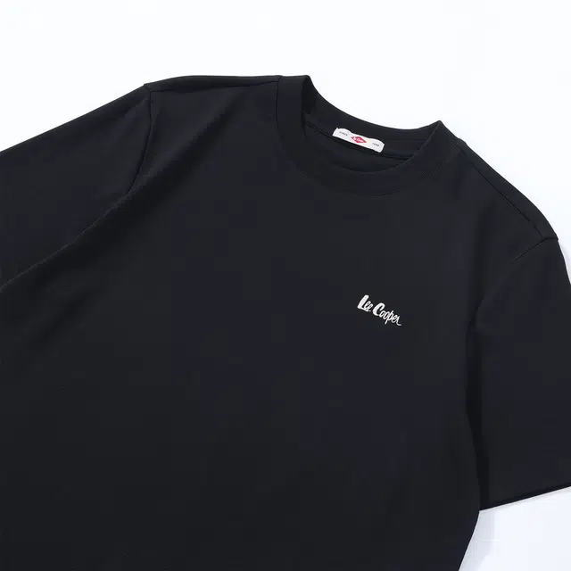 Lee Cooper T