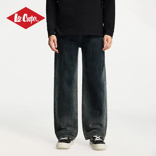 Lee Cooper