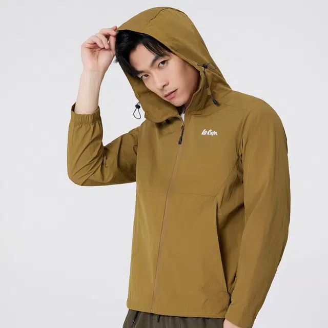 Lee Cooper