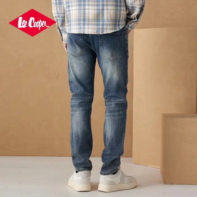 Lee Cooper