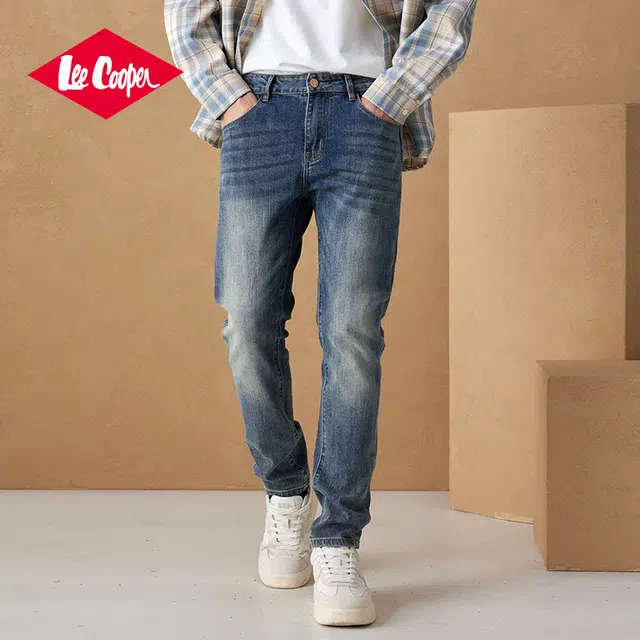Lee Cooper