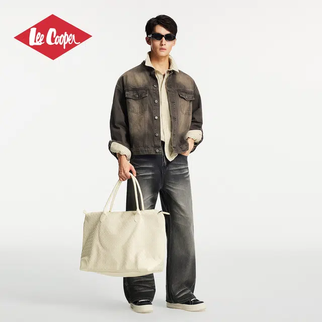 Lee Cooper