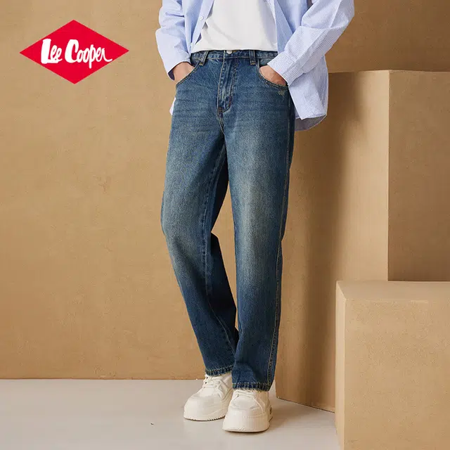 Lee Cooper