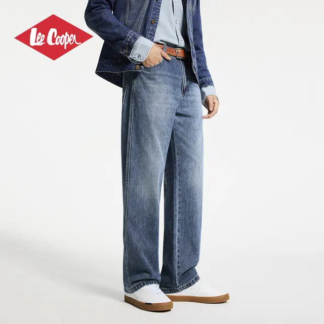 Lee Cooper