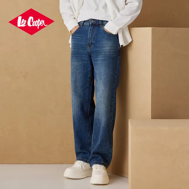 Lee Cooper