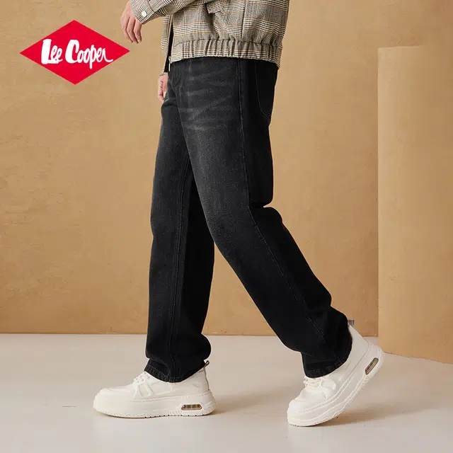Lee Cooper