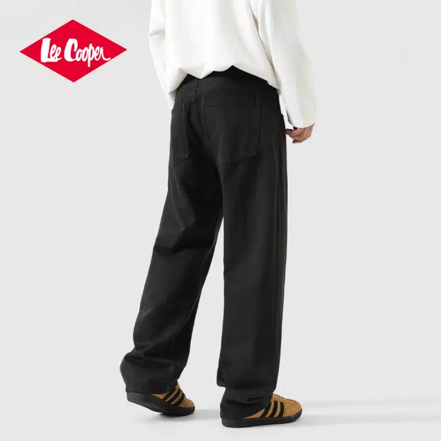 Lee Cooper