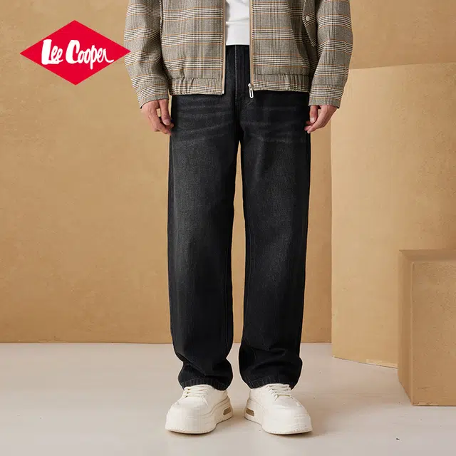 Lee Cooper