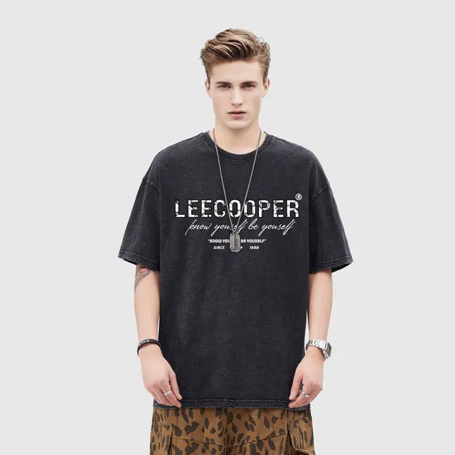 Lee Cooper T