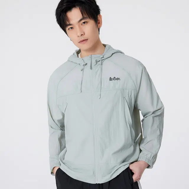 Lee Cooper