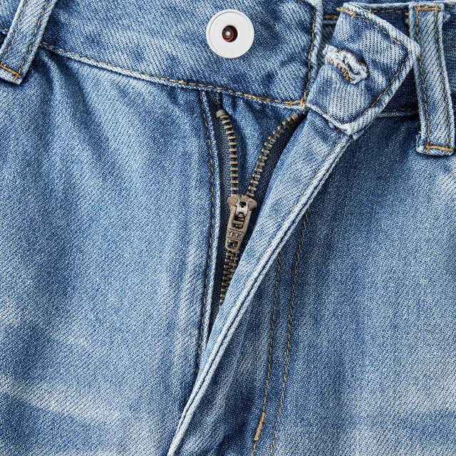 Lee Cooper