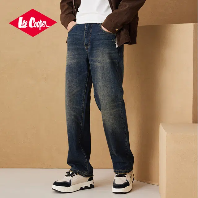 Lee Cooper