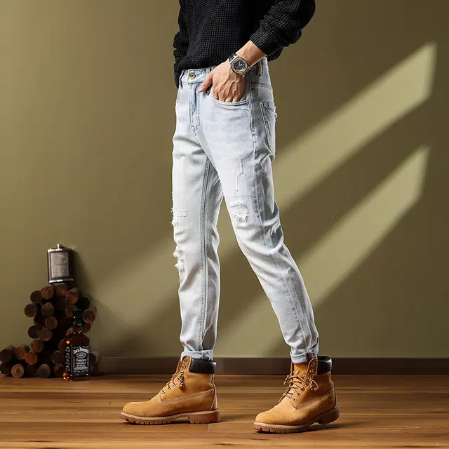 Lee Cooper