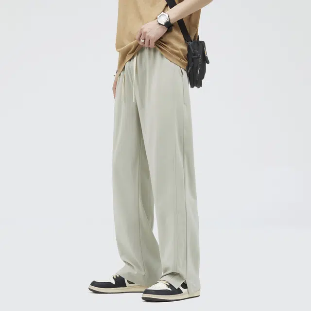 Lee Cooper