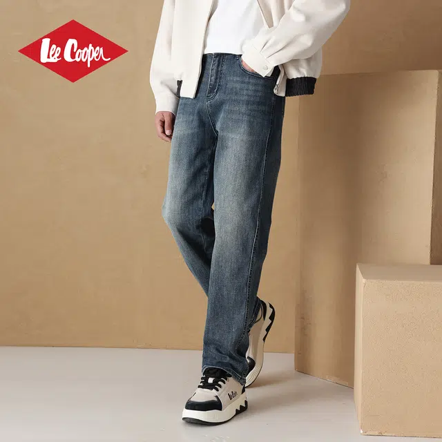Lee Cooper