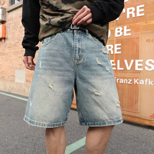 Lee Cooper