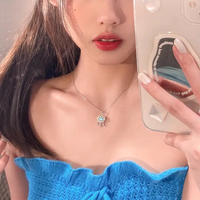 WAW 999