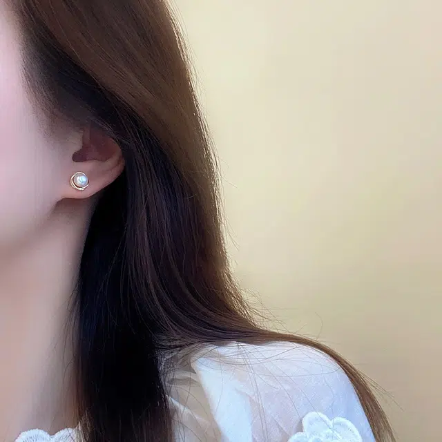 WAW