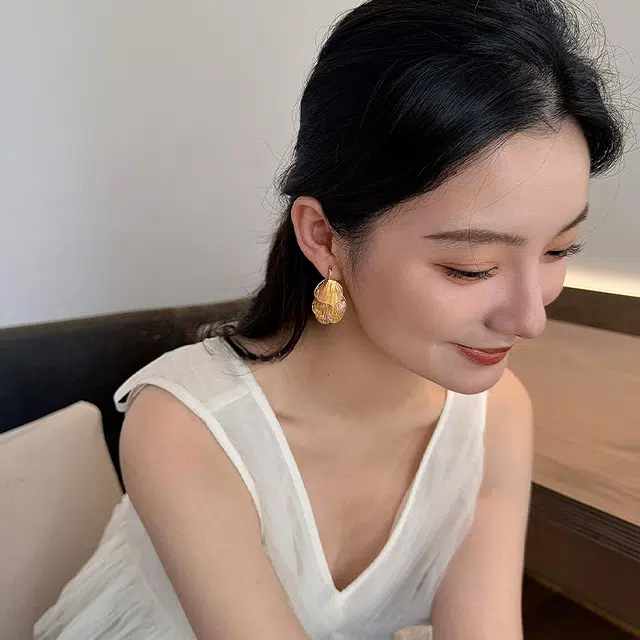 WAW