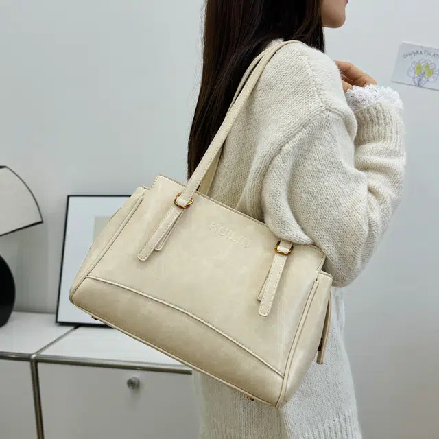 Z 1979 PU