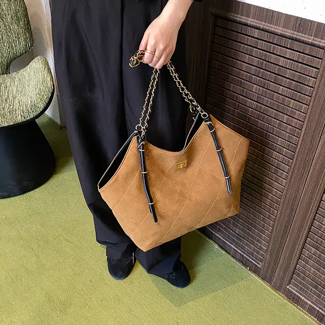 Z 1979 PU