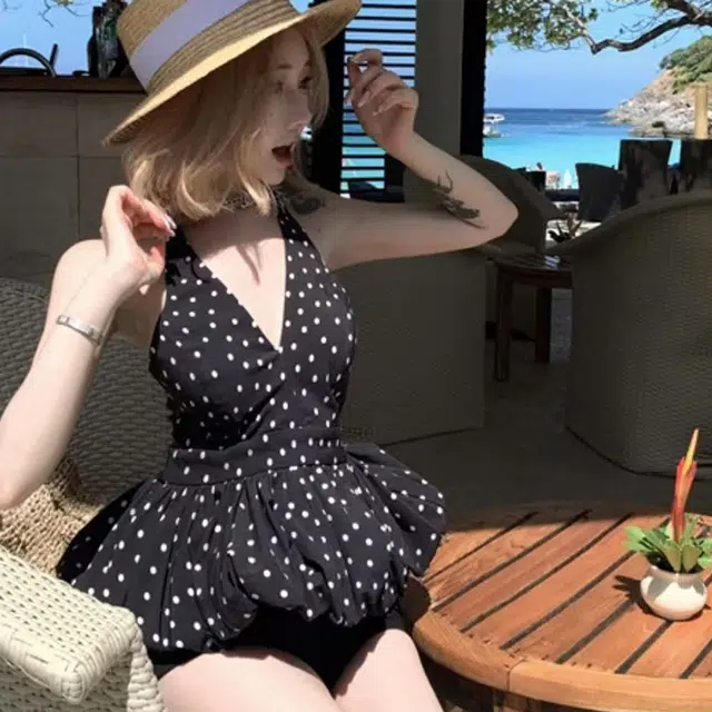 peaches peaches V