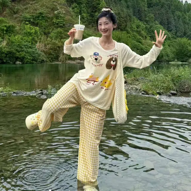 依钗 可爱狗狗风慵懒舒适百搭三件套休闲套装 女款