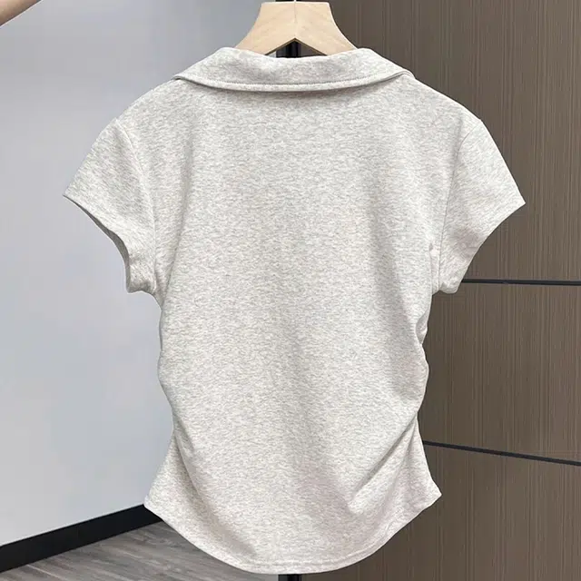 peaches peaches polo T