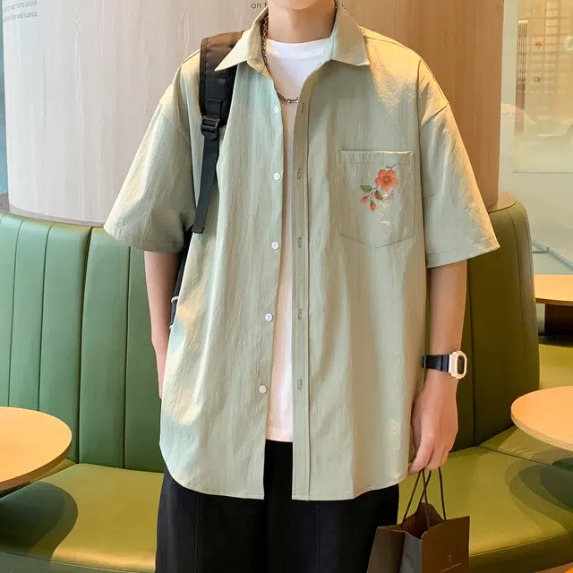 巴塞罗那足球俱乐部 美式复古花卉刺绣日常基础款宽松垂感冰丝透气落肩翻领短袖衬衫 男女同款